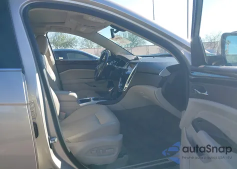 2014 Cadillac Srx Luxury Collection z USA, uszkodzony, nr VIN 3GYFNBE3XES524728